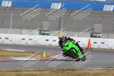 media/Nov-26-2022-Fastrack Riders (Sat) [[b001e85eef]]/Level 3/Session 3 Outside Turn 9/